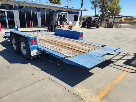 2018 Towmaster T-10DT-16 Trailer
