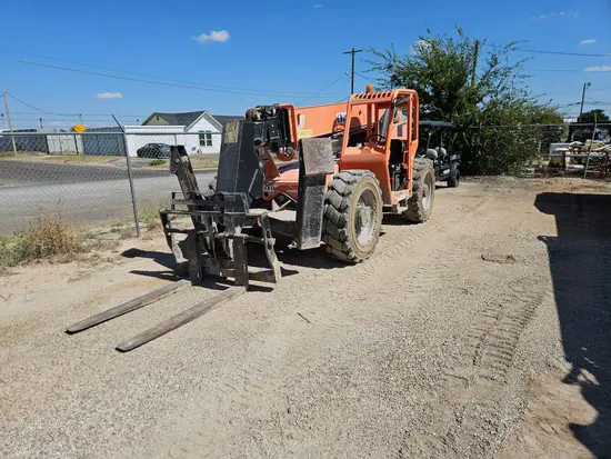 2017 SKYTRAK 10054 Forklift