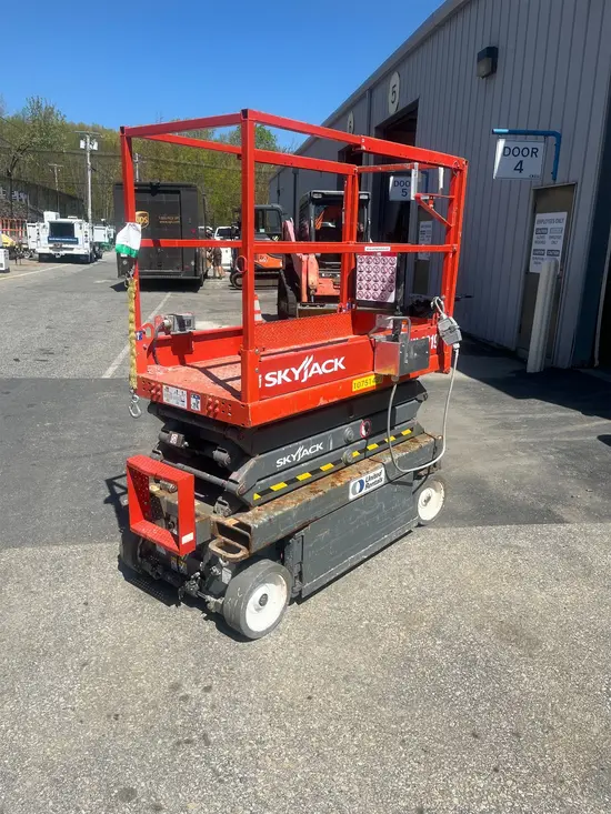 2018 Skyjack SJIII3219 Scissor Lift
