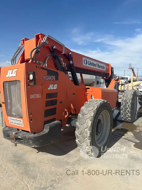 2018 SKYTRAK 6036 Forklift
