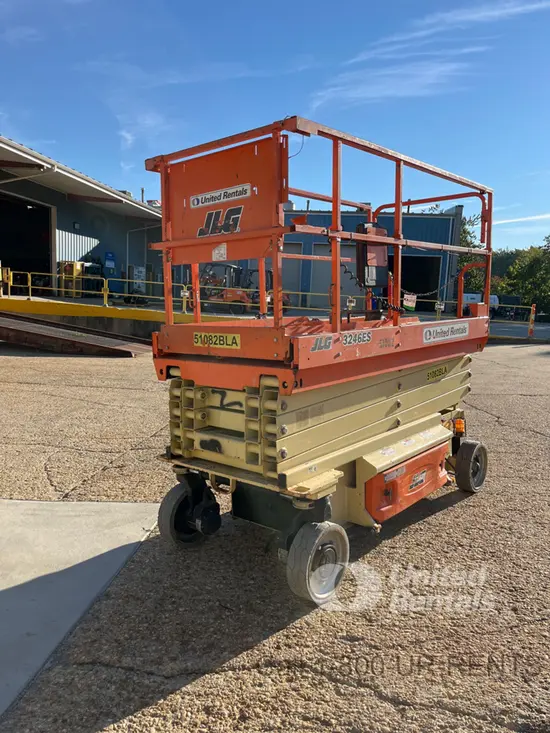 2017 JLG 3246ES Scissor Lift