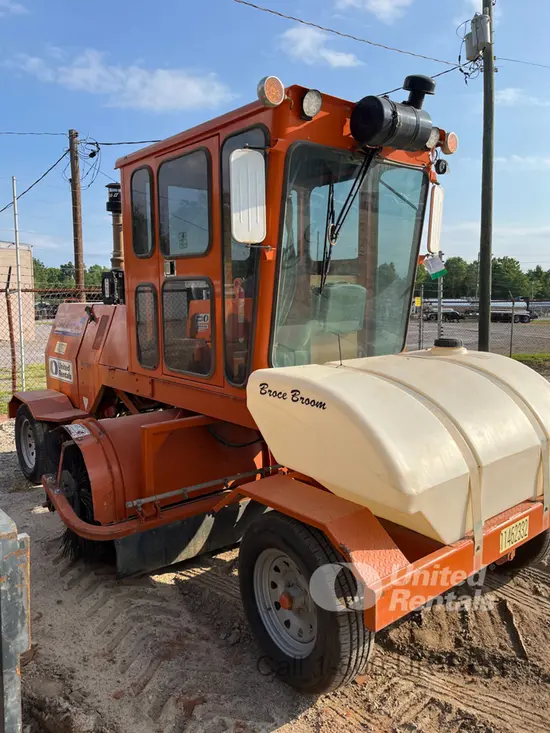 2022 Broce Broom RPT-350 Sweeper