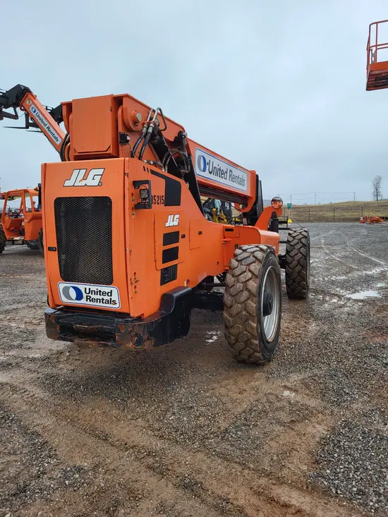 2017 SKYTRAK 8042 Forklift