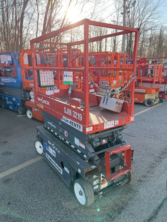 2018 Skyjack SJIII3219 Scissor Lift