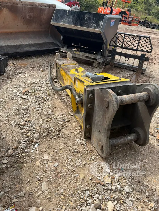 2022 Epiroc HB2500 Attachment