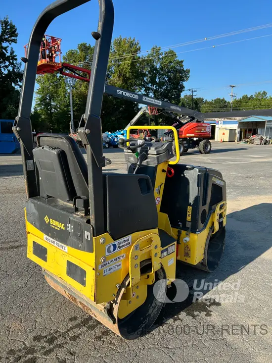 2022 BOMAG BW900-50 Double Drum Roller