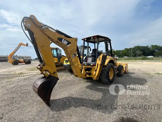 2019 CAT 415F2 Backhoe Loader