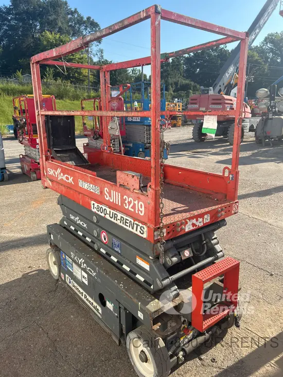 2018 Skyjack SJIII3219 Scissor Lift