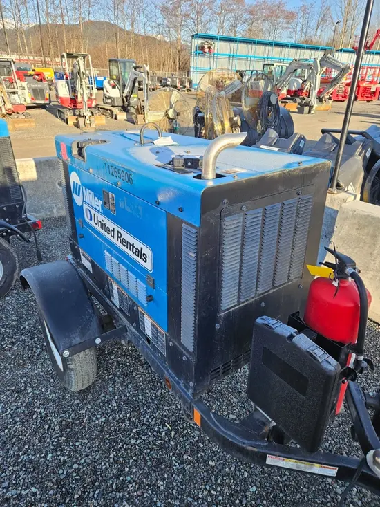 2021 Miller Welders BIG BLUE 400PRO Welder