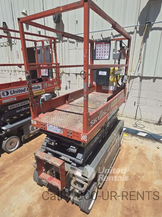 2018 Skyjack SJIII3219 Scissor Lift