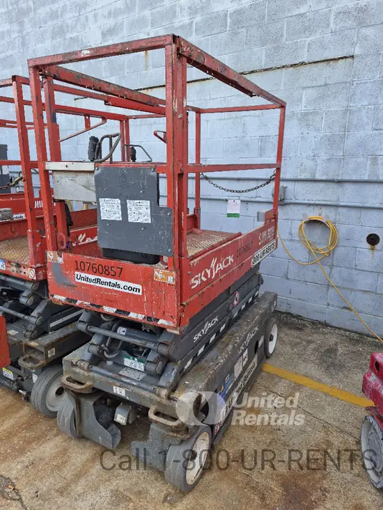 2018 Skyjack SJIII3219 Scissor Lift