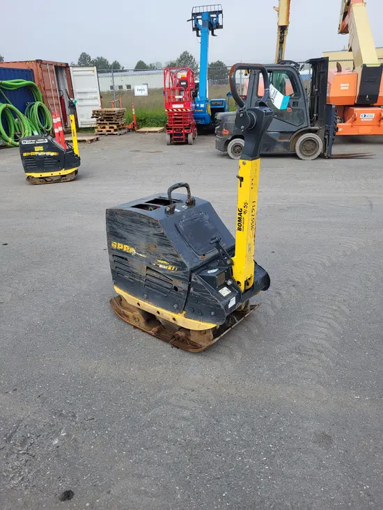2022 BOMAG BPR70/70DE Vibratory Plate Compactor
