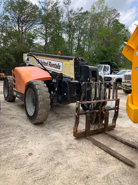 2017 JLG 742 Forklift