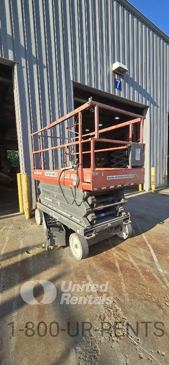 2018 Skyjack SJIII4632 Scissor Lift