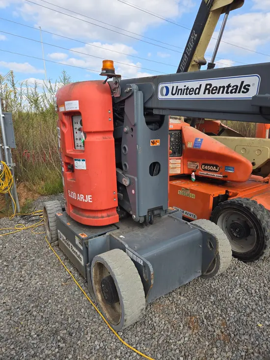 2018 Skyjack SJ30ARJE Articulating Boom Lift