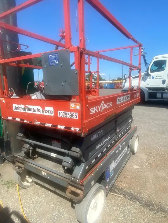 2018 Skyjack SJIII4626 Scissor Lift