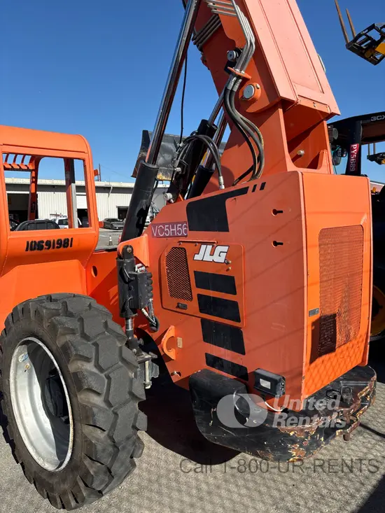 2017 SKYTRAK 6042 Forklift