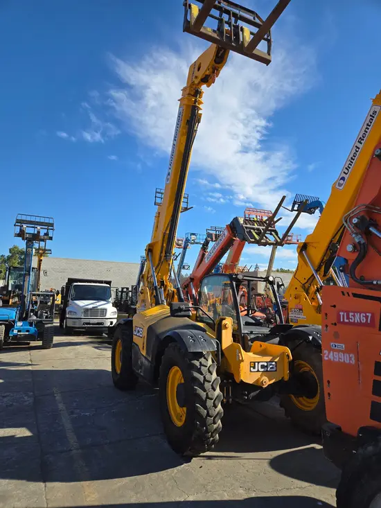 2018 JCB 507-42 Forklift