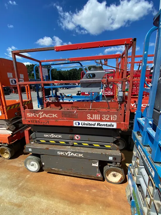 2018 Skyjack SJIII3219 Scissor Lift