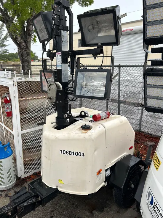 2017 Terex RL4 Portable Light Tower
