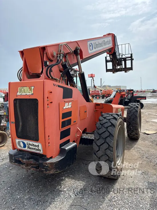 2018 SKYTRAK 6042 Forklift