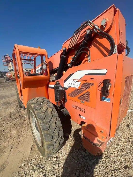 2014 SKYTRAK 6042 Forklift