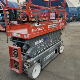2018 Skyjack SJIII3226 Scissor Lift