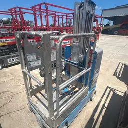 2019 Genie GR-20 Self-Propelled One-Person Lift