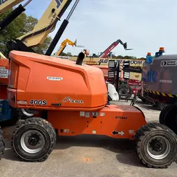 2018 JLG 400S Boom Lift