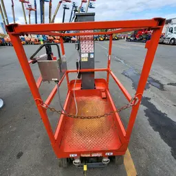 2018 Skyjack SJ12 Self-Propelled One-Person Lift