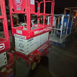 2019 MEC MICRO 19 Scissor Lift