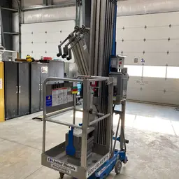 2018 Genie AWP-40SDC Pusharound Lift