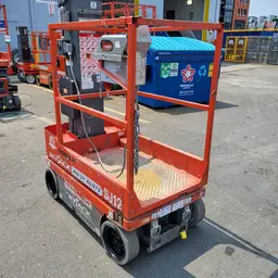 2015 Skyjack SJ12 Self-Propelled One-Person Lift