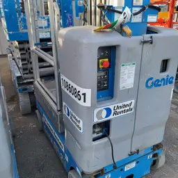 2018 Genie GR-20 Self-Propelled One-Person Lift