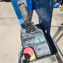 2018 Genie GR-20 Self-Propelled One-Person Lift