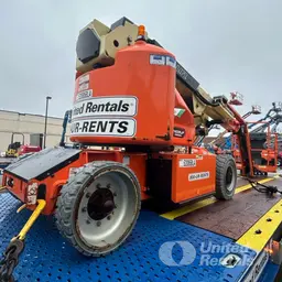 2017 JLG E400AJPN Articulating Boom Lift