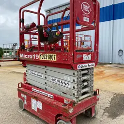 2019 MEC MICRO 19 Scissor Lift