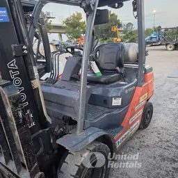 2020 Toyota 8FGU25 Warehouse Forklift