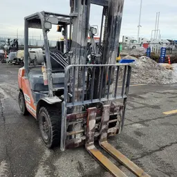 2017 Toyota 8FGU30 Forklift
