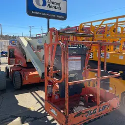 2017 JLG E400AN Articulating Boom Lift