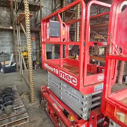 2019 MEC MICRO 19 Scissor Lift