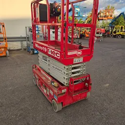 2018 MEC MICRO 19 Scissor Lift