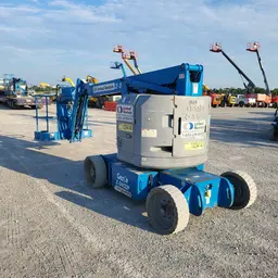 2014 Genie Z-34/22N Articulating Boom Lift