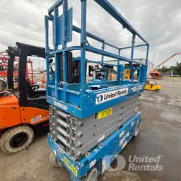 2018 Genie GS-3232 Scissor Lift