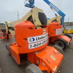 2016 JLG E400AJPN Articulating Boom Lift