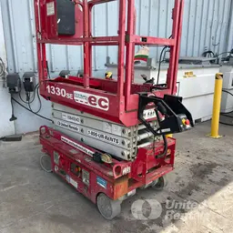 2018 MEC 1330SE Scissor Lift