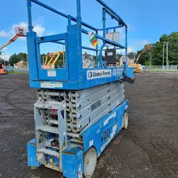 2018 Genie GS-3232 Scissor Lift