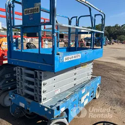 2018 Genie GS-3246 Scissor Lift
