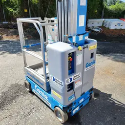 2019 Genie GR-20 Self-Propelled One-Person Lift