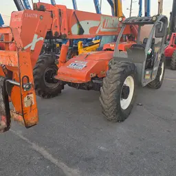 2013 XTREME XR842 Forklift
